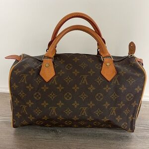 Vintage Louis Vuitton Speedy 30